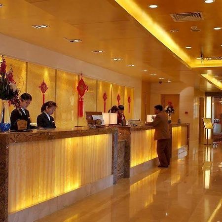 فندق وكسيفي  شيانغماي إنترناشونال هوتل المظهر الداخلي الصورة